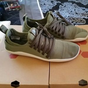 VIVOBAREFOOT